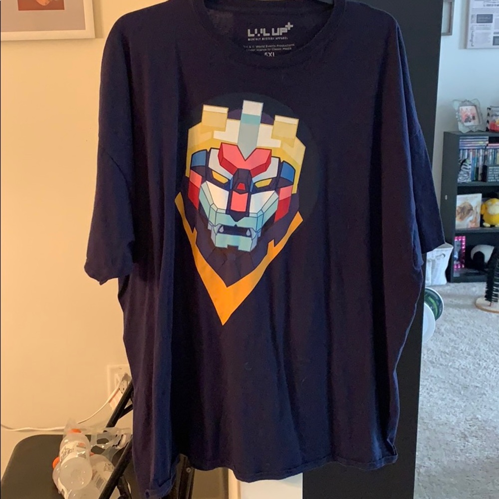 5xl Voltron shirt